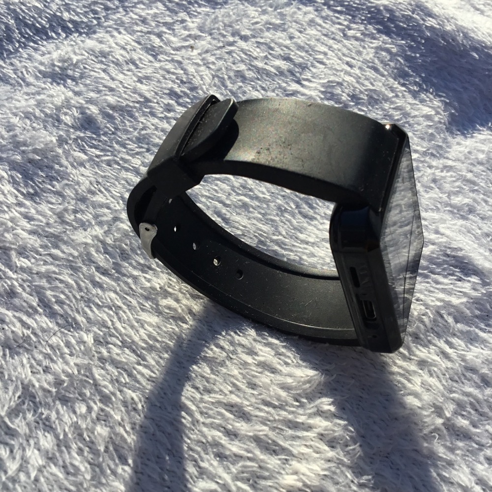 Generic Smart Watch - Picture 3 of 5